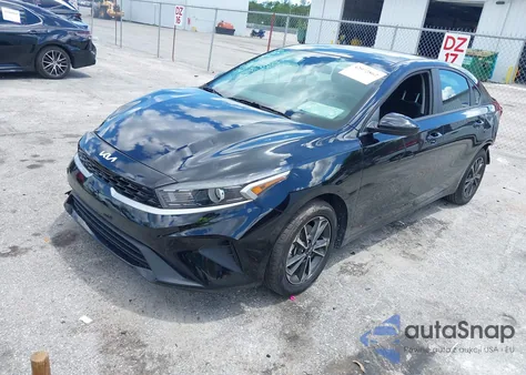 2024 Kia Forte Lxs из США, поврежденный, VIN 3KPF24AD6RE704558